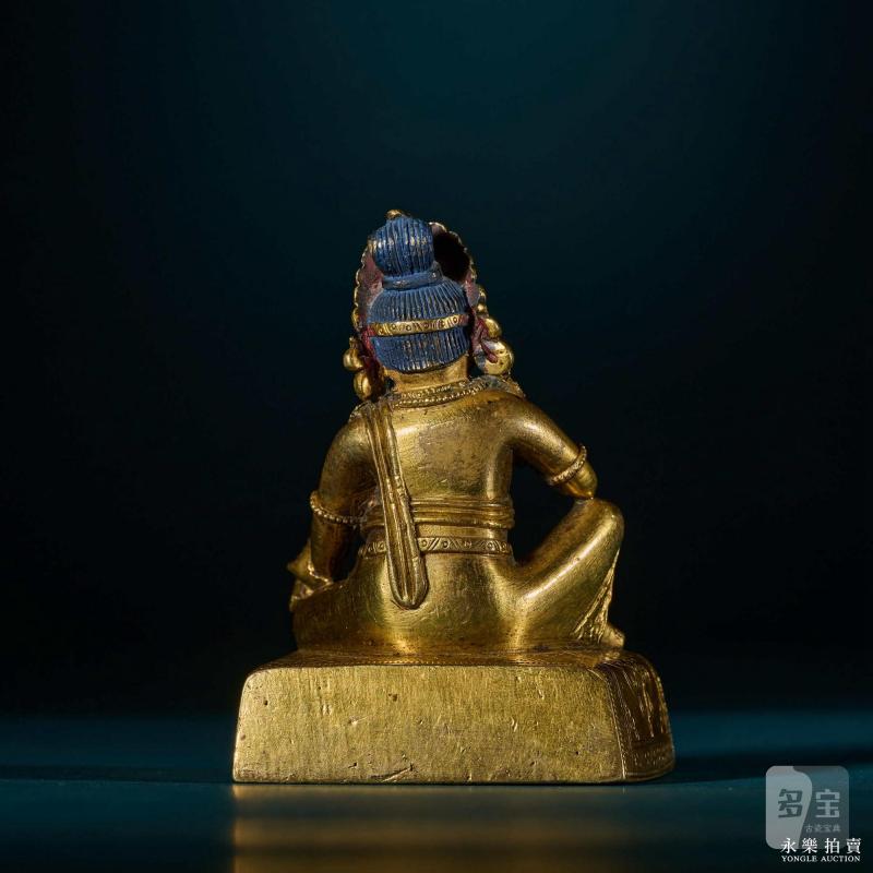 清康熙 （宫廷）铜鎏金黄财神填珐琅殿式佛龛（一组） - 图16